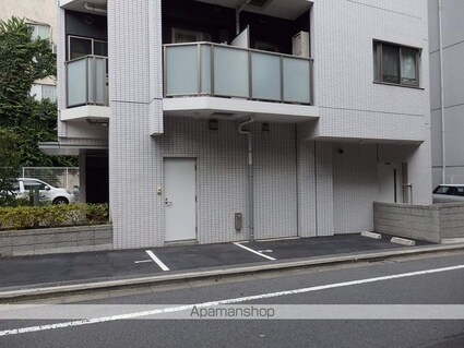 ＦＲＥＥＳＩＡ　ＴＥＲＲＡＣＥ（フリージアテラス）[1LDK/40.38m2]の駐車場