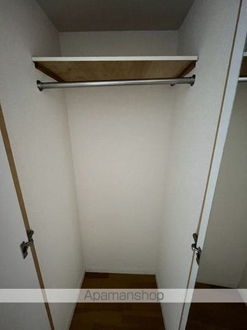 富山地鉄富山港線 奥田中学校前駅 徒歩11分 2階建 築29年の内装写真