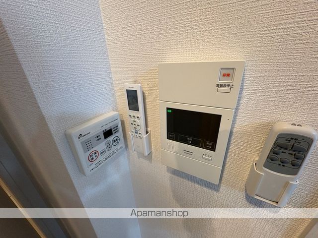 LUXE新大阪VIの内装写真