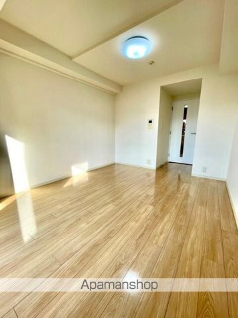 レジディア中落合Ａ棟[1K/26.5m2]のリビング・居間