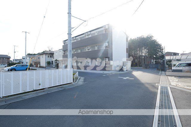 プラウドシャトー若葉の外観写真