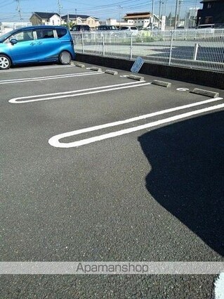 レジデンス福園[1LDK/46.49m2]の駐車場3