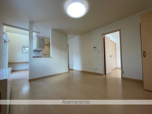 detached 北海道中川郡池田町字西二条４丁目6-1

地図を見る