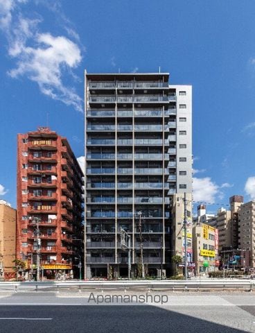 ワンルーフレジデンス台東根岸の外観写真