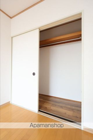 サンシャイン雄町 B棟の内装写真