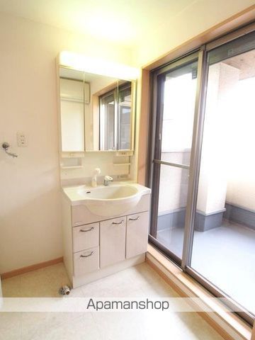 緑丘2丁目戸建の内装写真