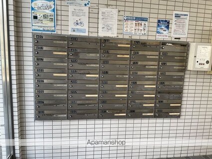 ジョイフル若草[1K/26.4m2]のエントランス1