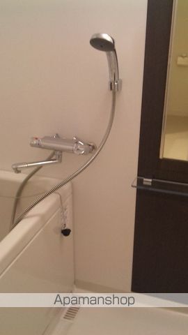 プラウドフラット鶴見Iの内装写真