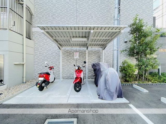 エスリード千種パークフロントの玄関写真