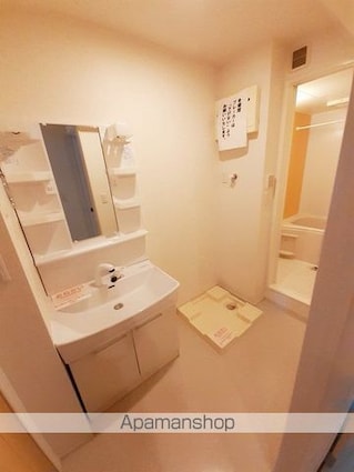 エンブレイス　Ｂ[1LDK/46.35m2]の洗面所