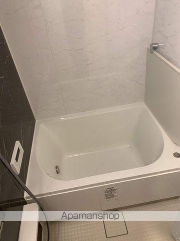 ルフォンプログレ四谷[1K/25.08m2]のバス
