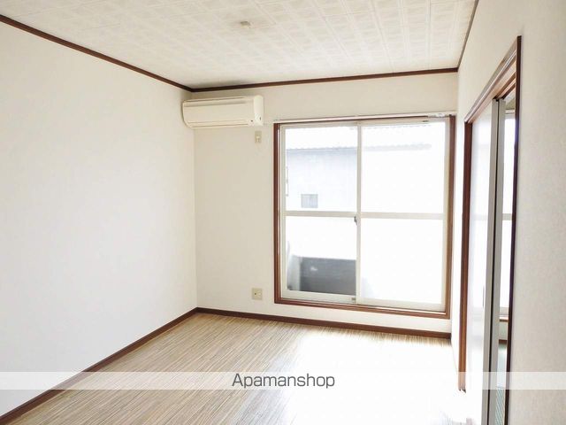 コーポサンライズ西深津の内装写真