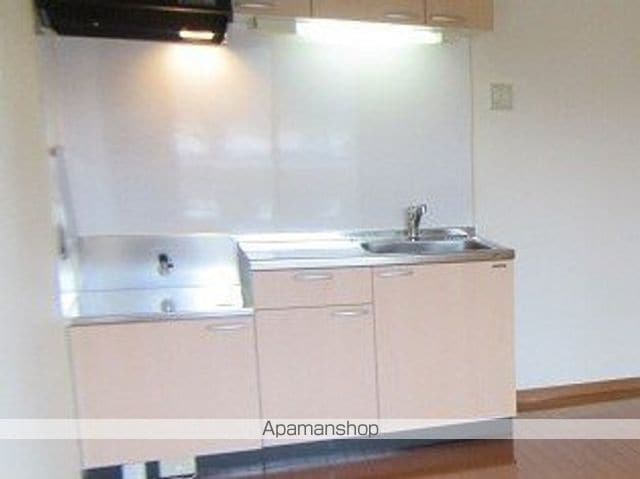メゾンドゥイブーA棟の内装写真