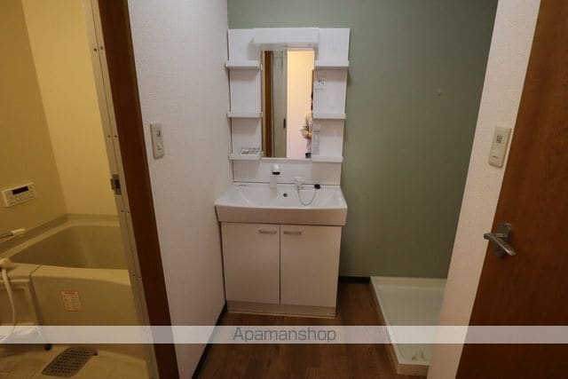 クレストフォルム上富居の内装写真