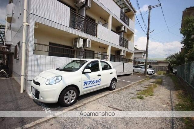 広島県広島市東区矢賀２丁目[1K/22m2]の駐車場
