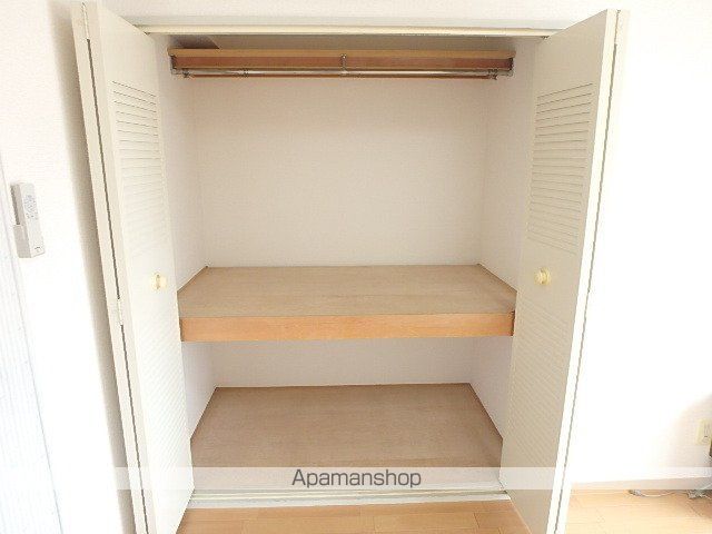 三進栄通マンションの内装写真