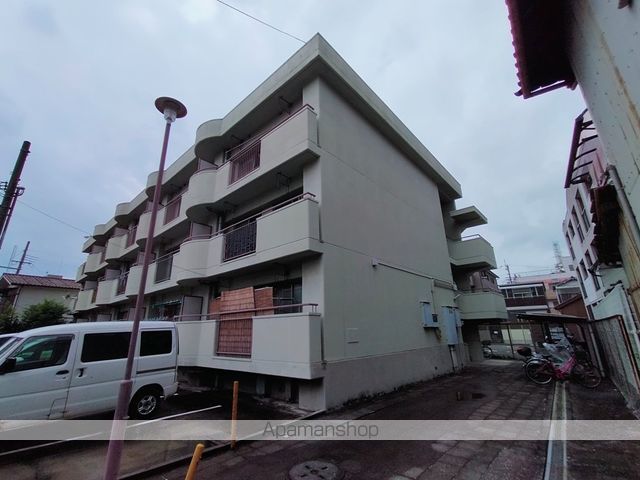 沼卯マンションの外観写真