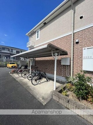 和歌山県和歌山市弘西[1R/32.9m2]の共用部1