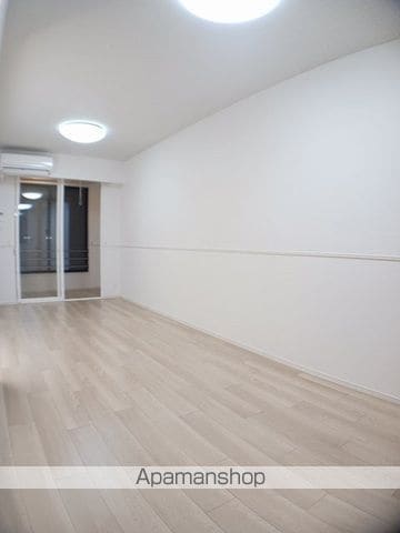 M&H XIの内装写真