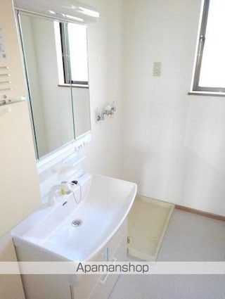 メゾン・クリスタルⅠ[1LDK/45.77m2]の洗面所