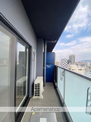 ＳーＲＥＳＩＤＥＮＣＥ中新町ａｖｅｌｉｓ[1K/28.39m2]の玄関