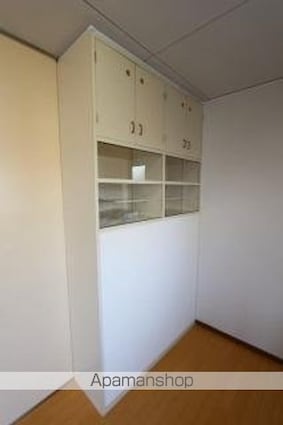 山愛ビル[3LDK/70m2]の内装4