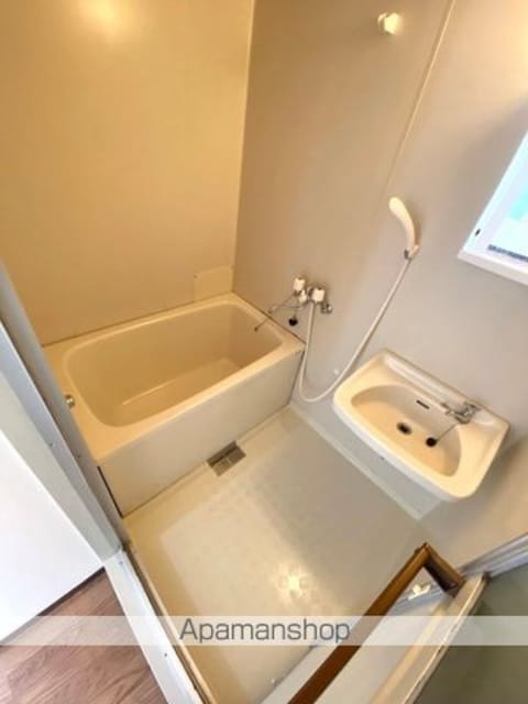 和歌山県和歌山市今福５丁目[2DK/40.35m2]のバス