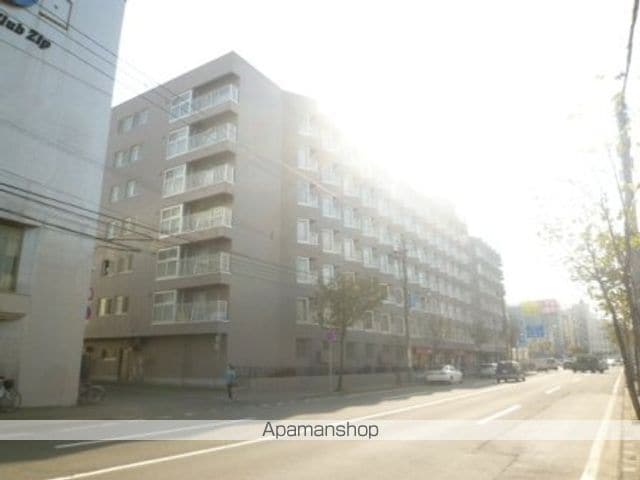 平岸パークマンションの外観写真
