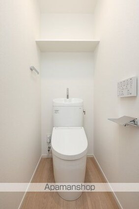 ＲＪＲプレシア東十条ガーデン[2LDK/49.77m2]のトイレ