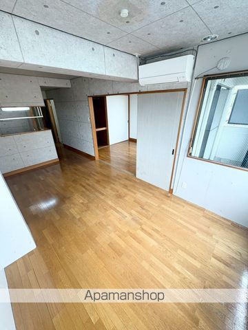 コリドール中津瀬の内装写真