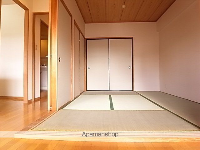 ファーニス白壁の内装写真