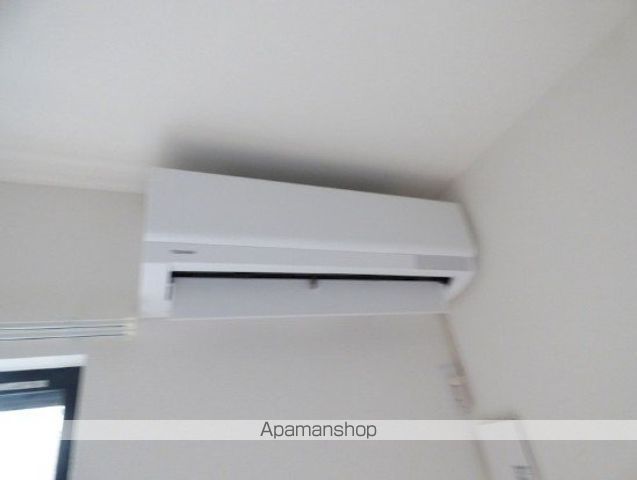 T−2NDの内装写真