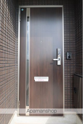 CLELIAの玄関写真