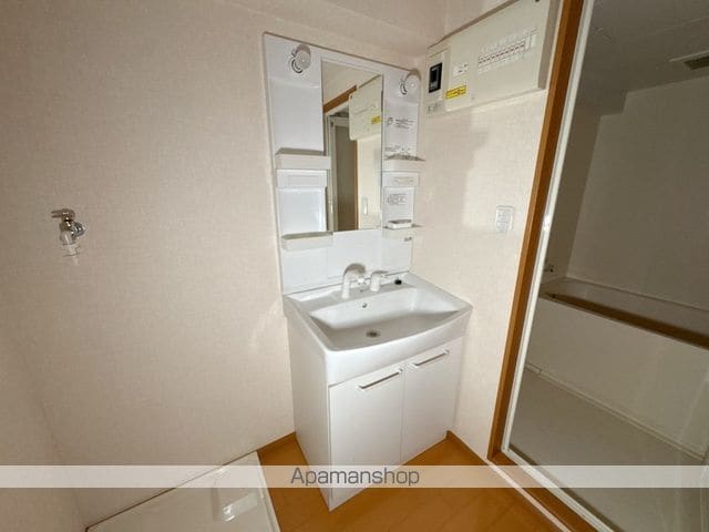 シャインヒル IIIの内装写真