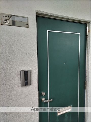 オルザス新潟の玄関写真