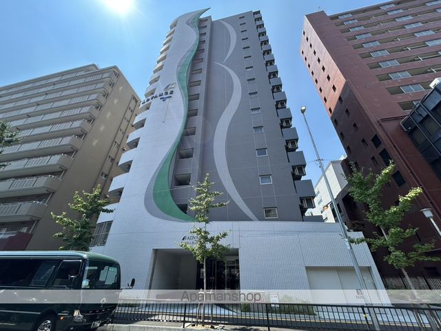 アドバンス江坂ラシュレの外観写真