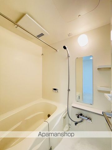 CORNES HOUSE NAGOYAの内装写真