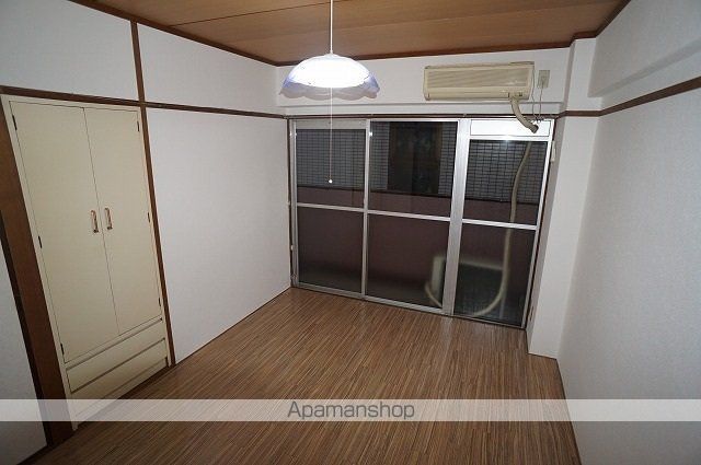 島津ビルの内装写真