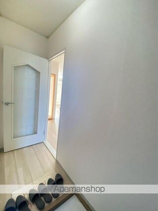 ロイヤルコート円座[2LDK/53.73m2]の玄関