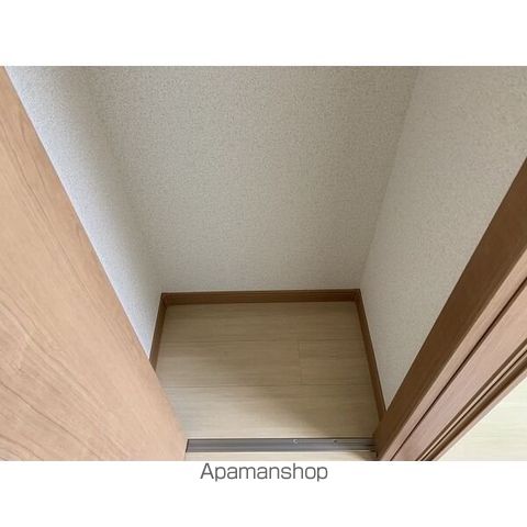 ワイズタワー新栄の内装写真