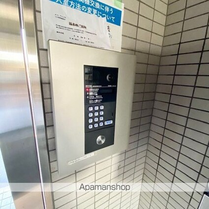 滋賀県大津市一里山５丁目[1K/24.96m2]のエントランス4