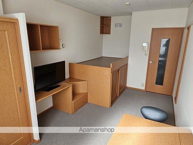 レオパレスウッズ春日の内装写真