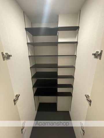 セレニテ福島プリエの内装写真