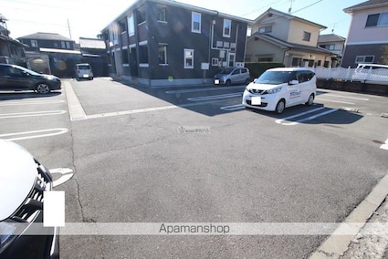 ベル　アンジュ　Ⅰ[1LDK/37.76m2]の駐車場2