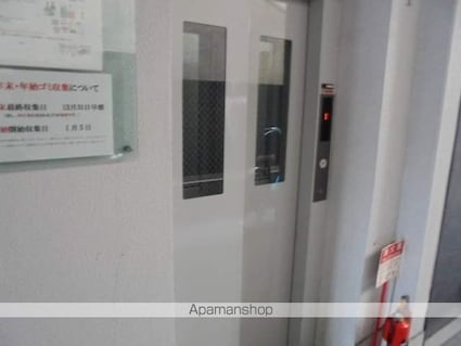 アバンサール遠里小野[1R/21.87m2]のエントランス3