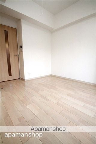 ESTEMPLAZA難波ウエストIIプレディアの内装写真