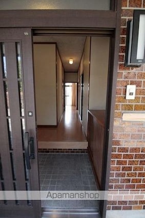 サンライフイマイＤ[3SDK/86.31m2]の玄関