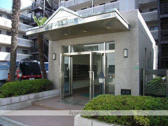 ラ・フォレ薬円台の玄関写真