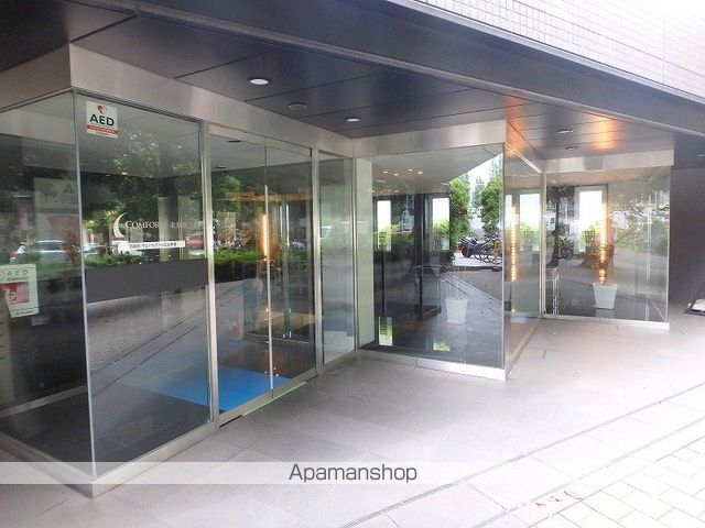 コンフォリア北参道の外観写真