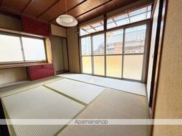 西崎2丁目貸家の内装写真